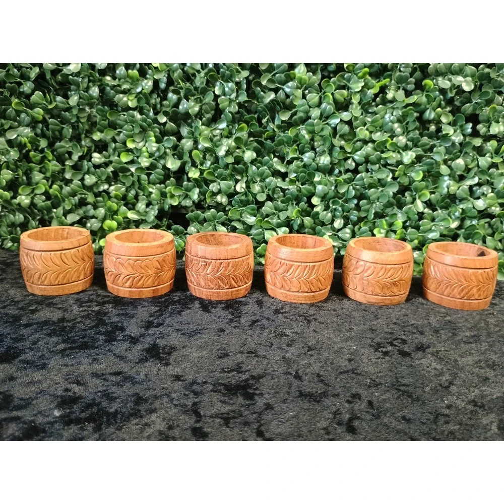 Set of 6 Hand Carve Wood Napkin Rings Leaf Pattern Rustic Brown Boho Table Decor